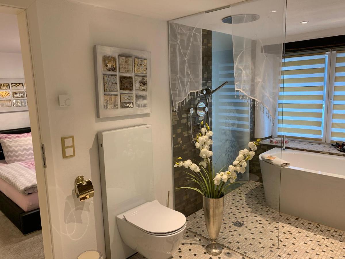Luxus Domizil Apartman Villingen-Schwenningen Kültér fotó